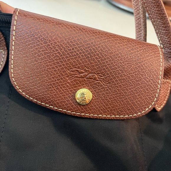 🔺SOLD!🔺 Black Longchamp Tote - Picture 3 of 8